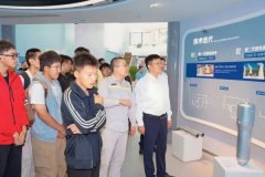 一堂激励芳华担任的大学首课！&hellip;
